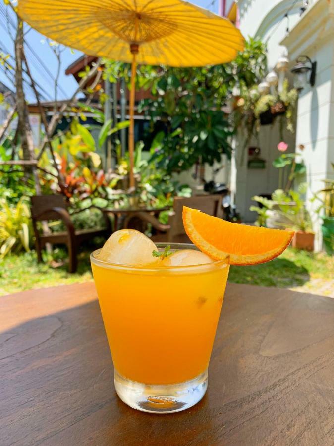 Elliebum Boutique Hotel Chiang Mai Buitenkant foto